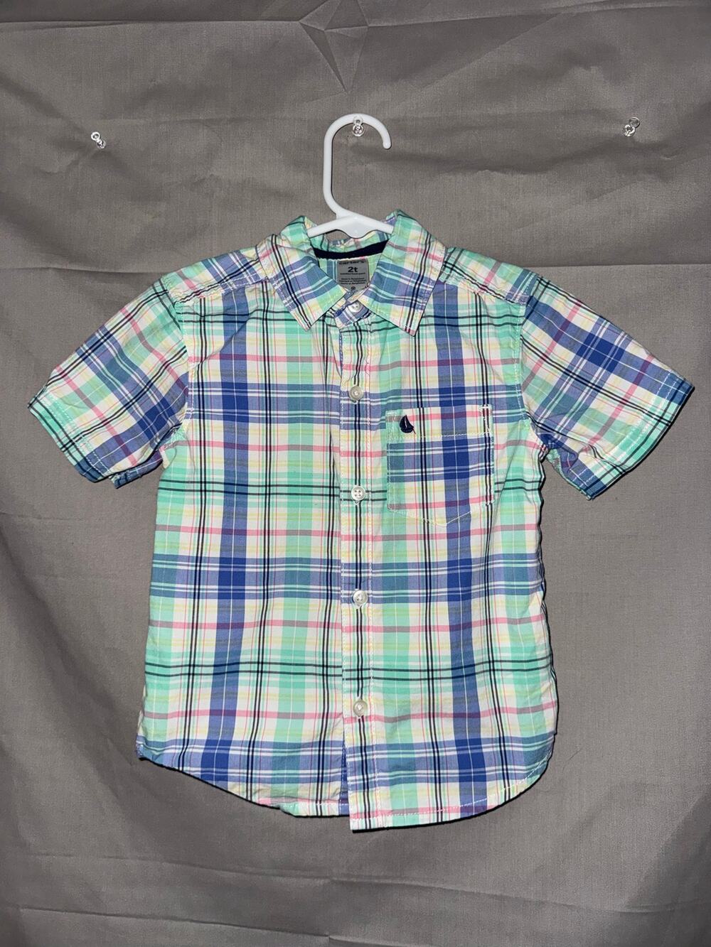 Carter’s Boys Multicolor Plaid Button-Down Shirt Blue Pink Short Sleeve, Size 2T